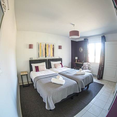 chambre-hote-piscine-spa-la-fleche-img-gallery-solo