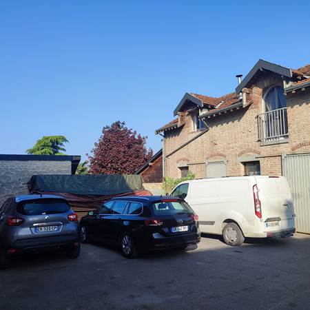 Parking privé sur place-gallery-offer