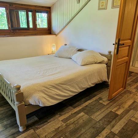 Salle d'eau dans la continuité de la chambre-gallery-offer