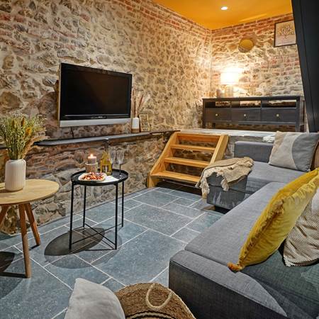 ®GitesLaFermeduParc_salon_fournil-gallery-offer