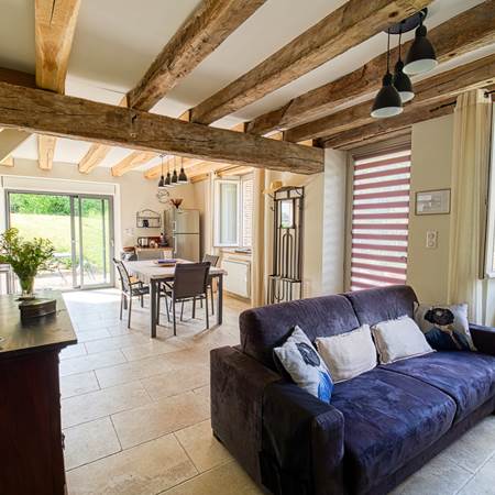 suite-de-l-atelier-avec-living-la-verrerie-d-ivoy-img-gallery-solo