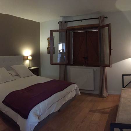 image (3)-img-gallery-solo