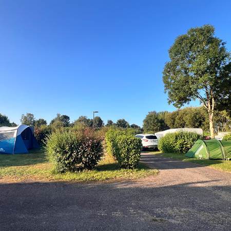 emplacements délimités par des haies bocagères-gallery-offer