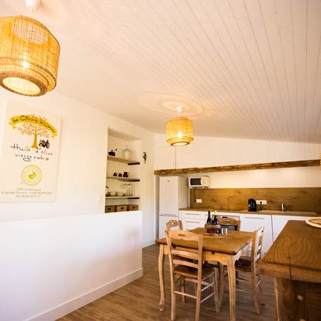 gites corbieres la barraquette Montseret coin cuisine-gallery-offer