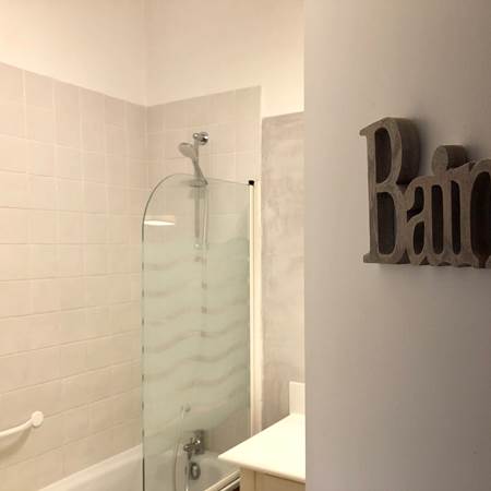 La salle de bain attenante-gallery-offer