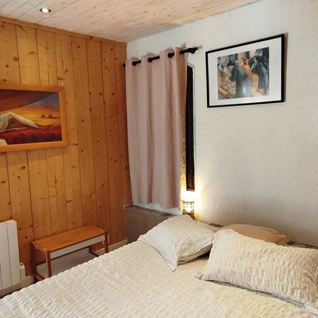 chambre bas 1-img-gallery-solo