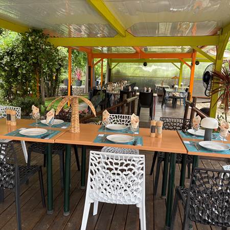 Terrasse couverte de notre Auberge-gallery-offer