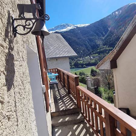 VUE SUR LAC-gallery-offer