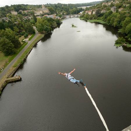 Saut élastique - LV L'IJ - 2017 - ©Momentum Productions Mickaël Planes (21)-photo-gallery