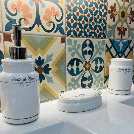 AU-CHARME-D'ANTAN-19-Lavabo-gallery-offer