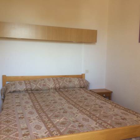 Chambre_lit_double-gallery-offer