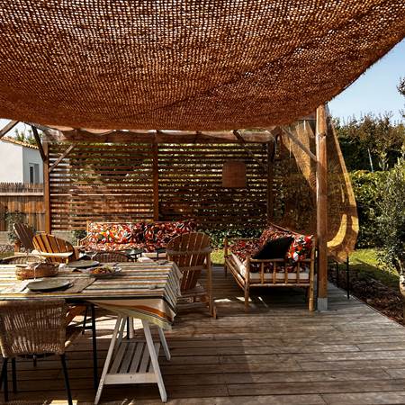 VUE TERRASSE ET TABLE-gallery-offer