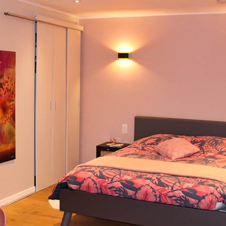 Vue coté lit chambre Eglantine-gallery