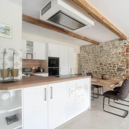 582810571-gallery-offer