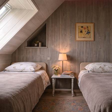 chambre_deux_lits_elloha-gallery-offer