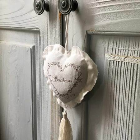 hebergement-insolite-roulotte-normandie-gallery-offer