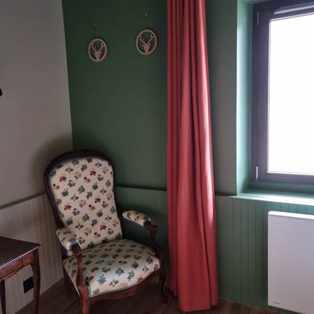 COIN LECTURE CHAMBRE-gallery-offer
