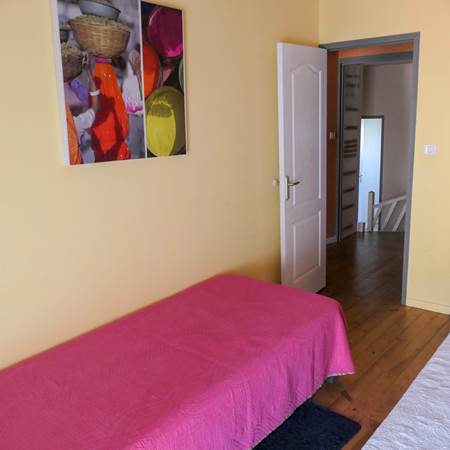 P1106463-gallery-offer