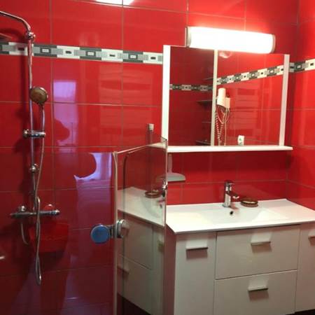 439696579-gallery-offer