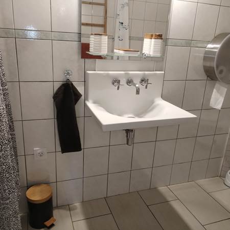Lavabo pour accès PMR-gallery-offer