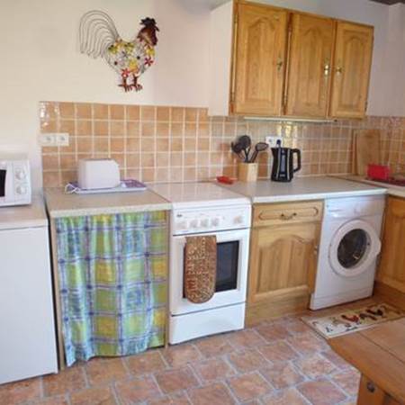 Fully Equipped kitchen in Poppies-gallery-offer