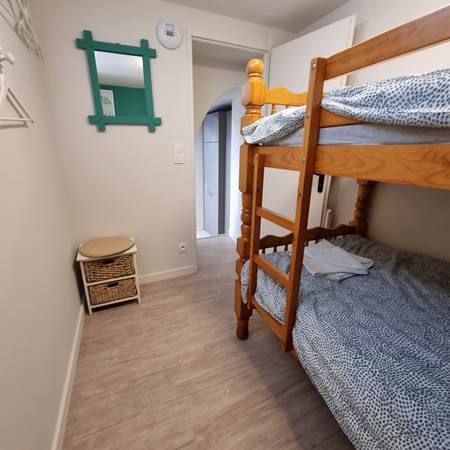CHAMBRE LITS SUPERPOSES-gallery-offer