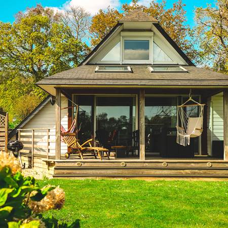 Côté Sud : Terrasse couverte et jardin clôturé-gallery-offer