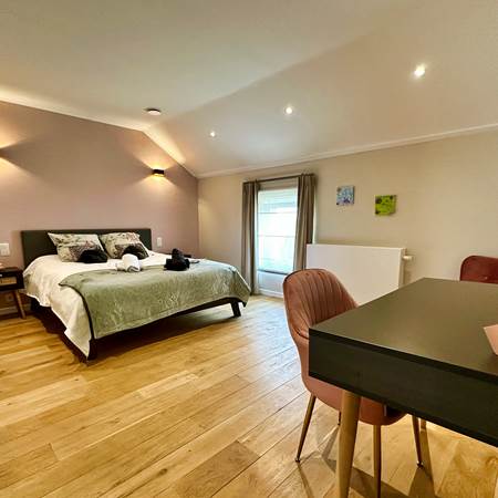 Chambre-mod-Eglantine-le-Relais-de-lou-gallery-offer