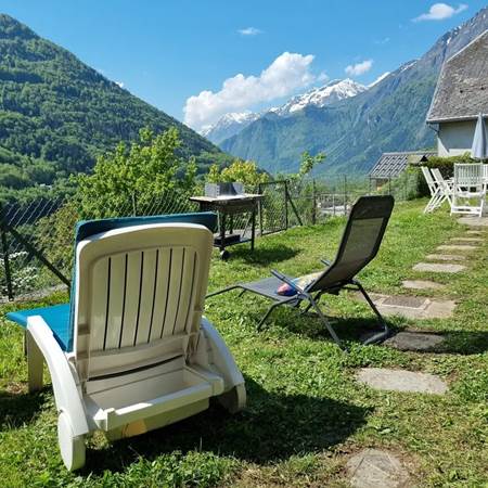 VUE SUR MONTAGNES ENVIRONNANTES-gallery-offer