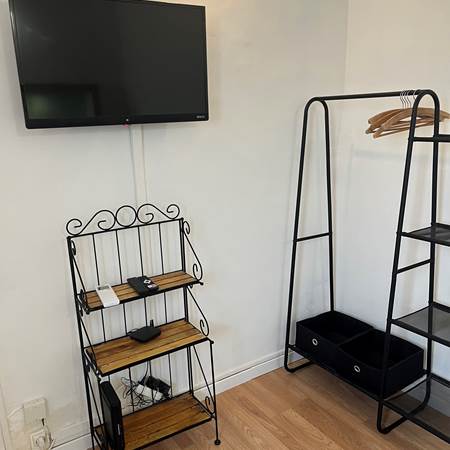 FEEFEAC5-8155-4B72-ADC8-66B89AB5F72A-gallery-offer