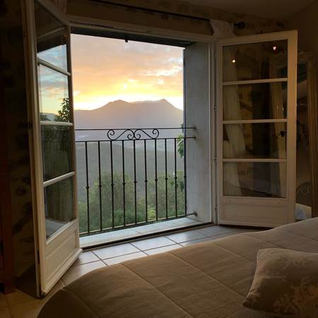 120600459_647823479210805_647473701102635208_n-gallery-offer