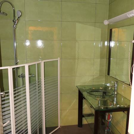 P1106404-gallery-offer