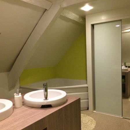 26_ Salle de bain de La Terrasse-gallery-offer
