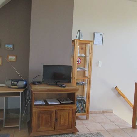 tv; radio; bureau avec wifi gratuit-gallery-offer