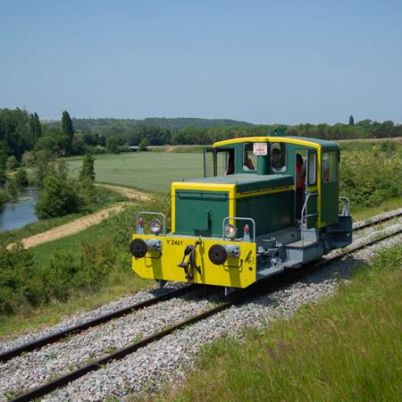 Y2461 - Photo Umberto Spotteur-gallery-offer