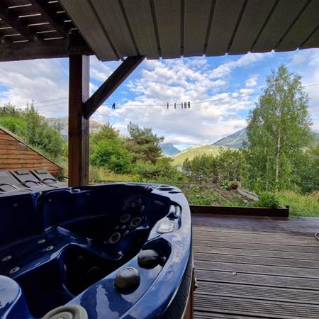 Le Chalet - Jacuzzi privé-gallery-offer