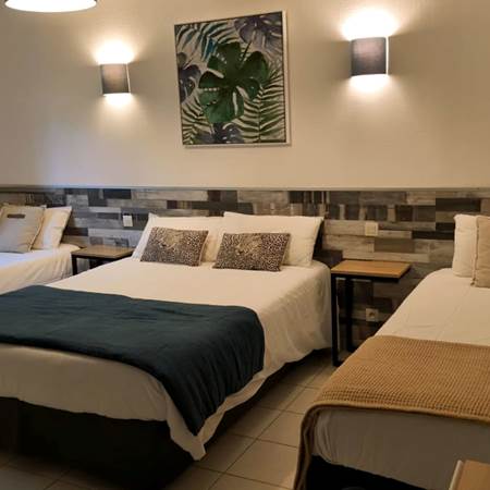 chambre-hote-piscine-spa-la-fleche-gallery-offer