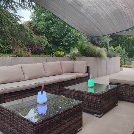 Terrasse aménagée dans le jardin (privatisation sur demande)-gallery-offer