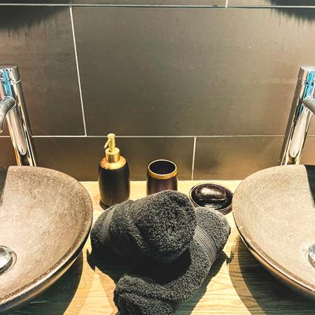 Cabine I : Salle de bain-gallery-offer