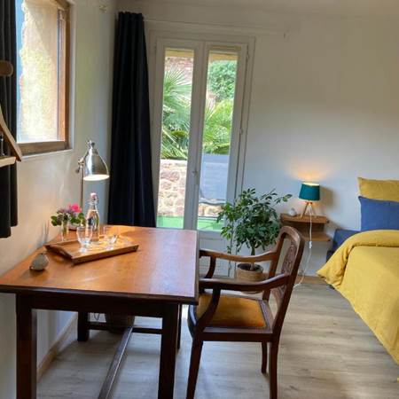 715868030-gallery-offer