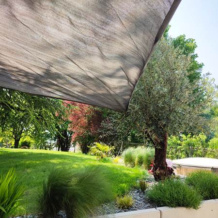 Terrasse aménagée dans le jardin-gallery-offer
