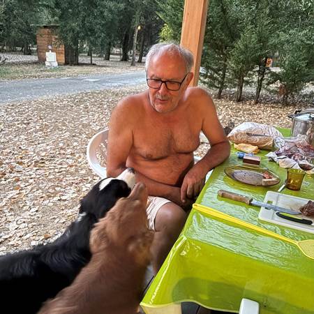 Jojo, tu nous donnes quelque chose !-gallery-offer