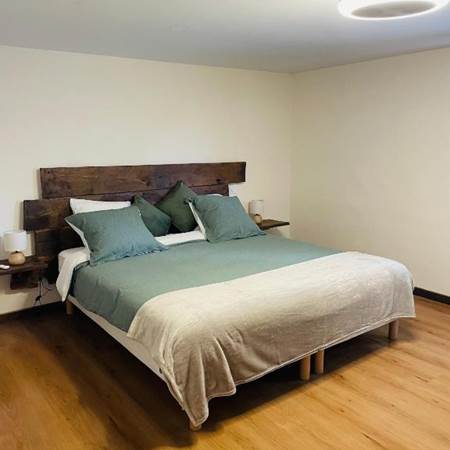 692862052-gallery-offer