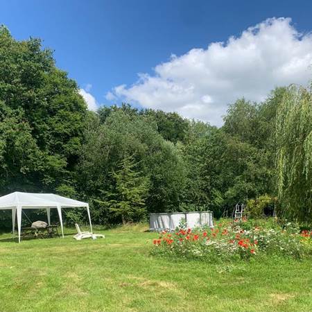 Extensive gardens for guests use-gallery