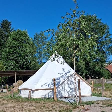 tipi camping-img-gallery-solo