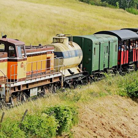 Train historique le long de la Vallée de l'Eure-gallery-offer