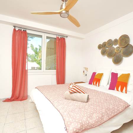 villa-les-salines-flamant-location-appartement-maison-vacances-grau-du-roi-jardin-proche-plage-gallery-offer