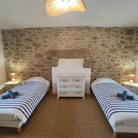 Chambre n°2-gallery-offer