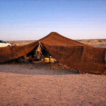 Tente berbère dans un campement nomade-gallery-offer
