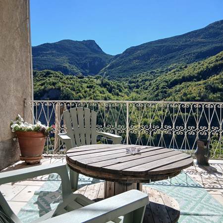 20251005_120027-img-gallery-solo